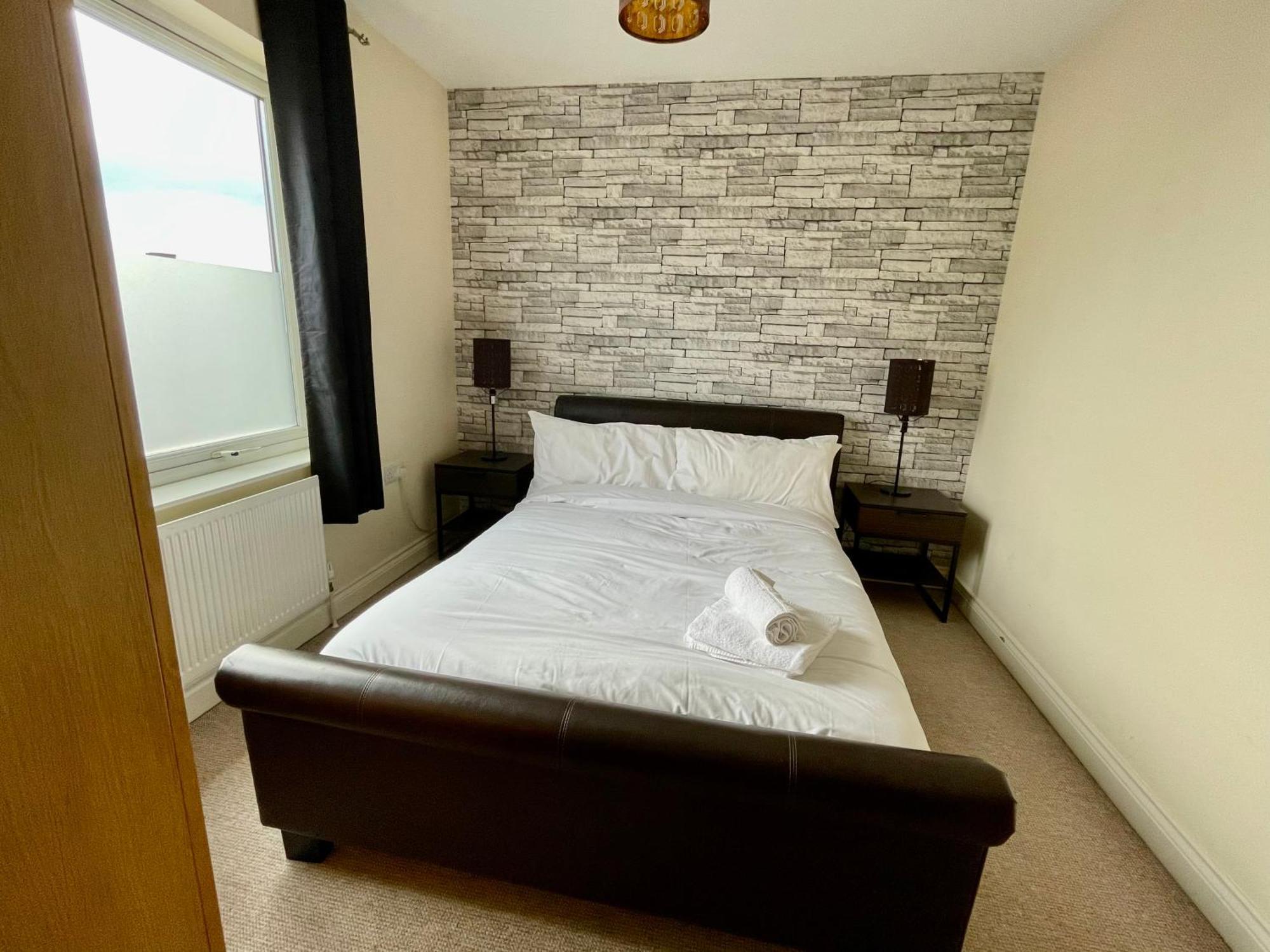 2 Bedroom City-Centre Apartment With Free Parking Belfast Bagian luar foto